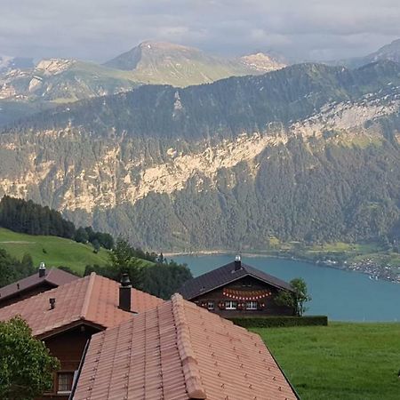 App. Seeblick Top Of Interlaken Беатенберг Екстериор снимка