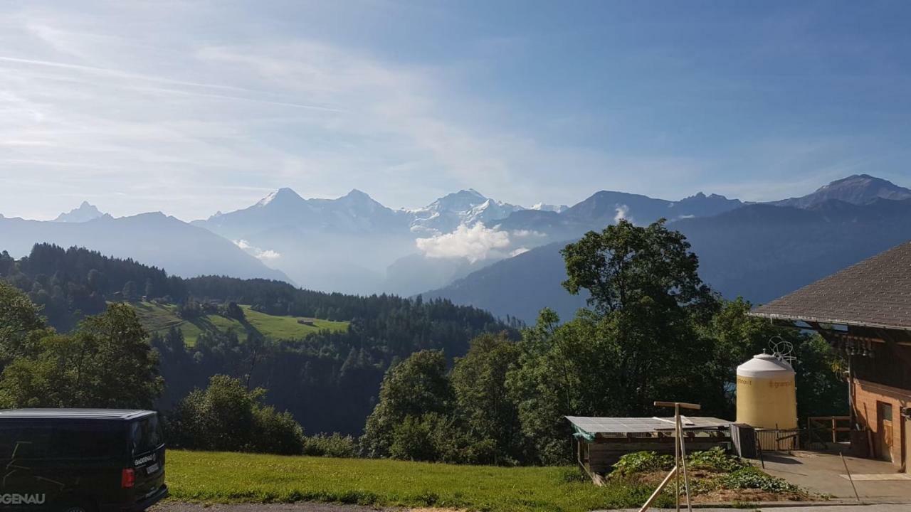 App. Seeblick Top Of Interlaken Беатенберг Екстериор снимка